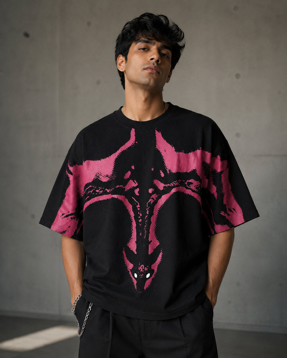 Black Oversized Graphic T-Shirt for Men – Dragon's Gaze